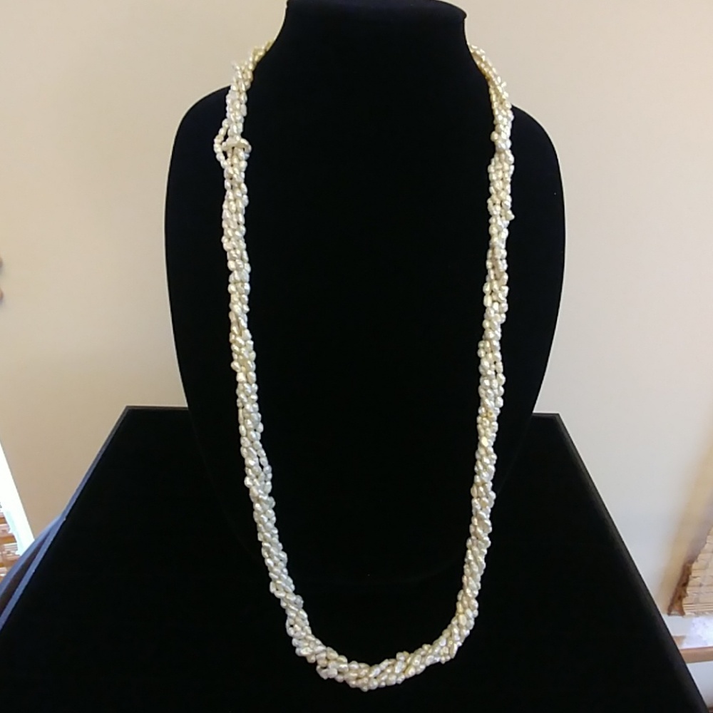 Vintage 18-inch seed pearl necklace
